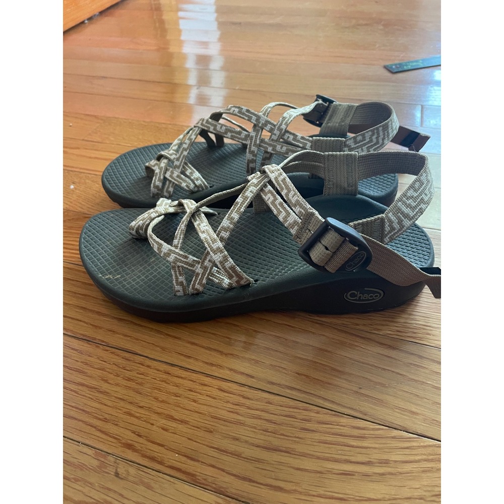 Chaco Z Cloud 2 Sandals Womens 8 Strappy Toe Loop Hiking Water Shoes Geometric